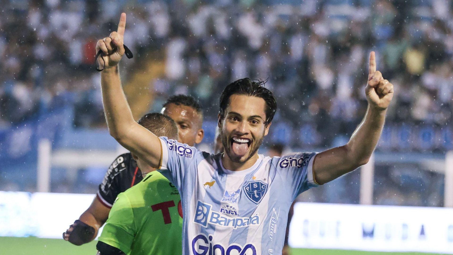 Leandro Vilela comemora gol do Paysandu