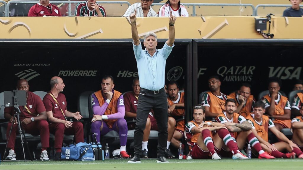 Renato Gaúcho em Fluminense x Ulsan HD.