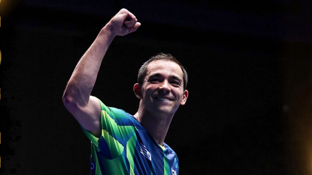 Hugo Calderano segue em grande fase