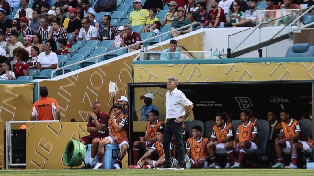Renato Gaúcho valorizou a postura da equipe. Foto: Lucas Merçon/ Fluminense