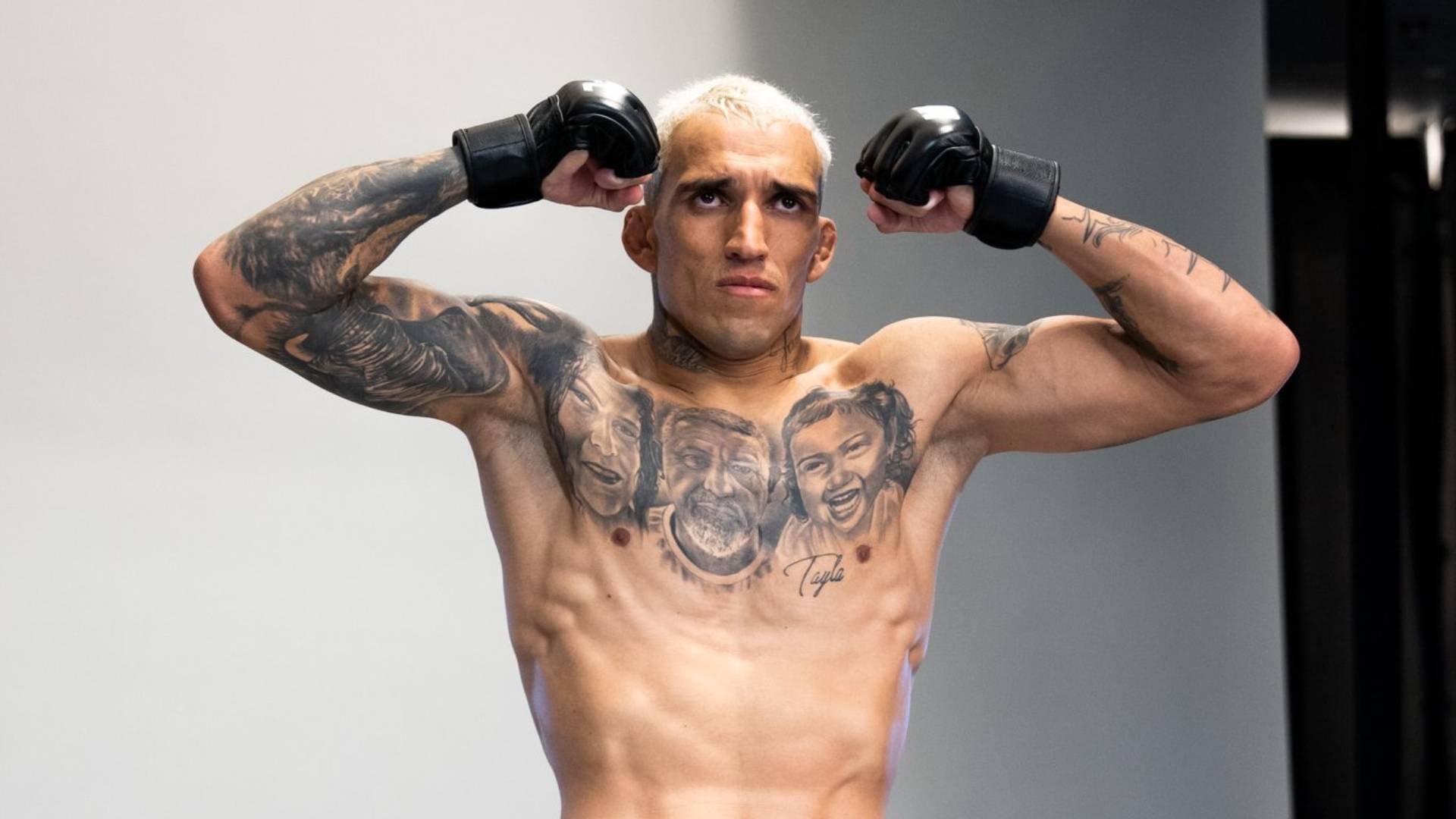 Charles do Bronx vai tentar voltar ao topo da categoria. Foto: Reprodução/X