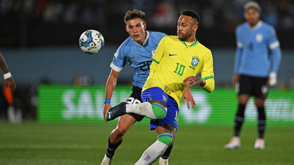 Neymar não joga pela seleção desde 2023. Foto: Eitan ABRAMOVICH / AFP)