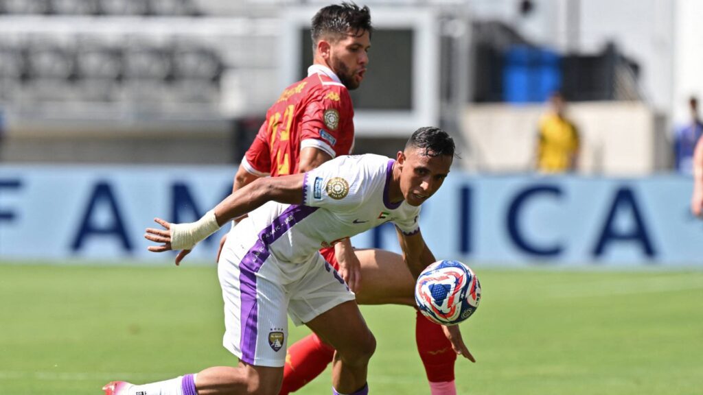 O Al-Ain conquistou a primeira vitória na competição. Foto: ROBERTO SCHMIDT / AFP