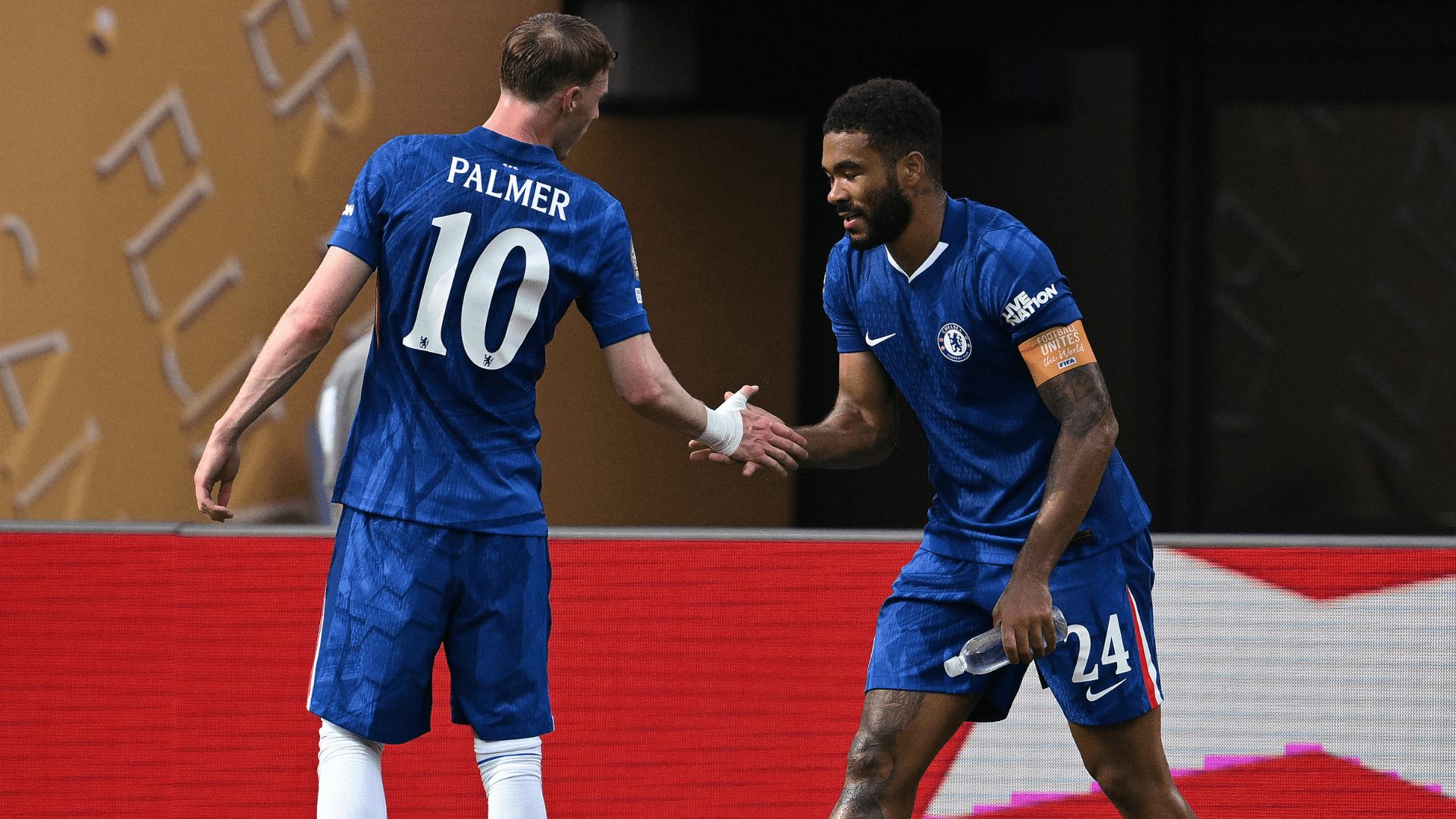 Reece James marcou o gol que deu a vaga ao Chelsea nas quartas da Copa do Mundo de Clubes