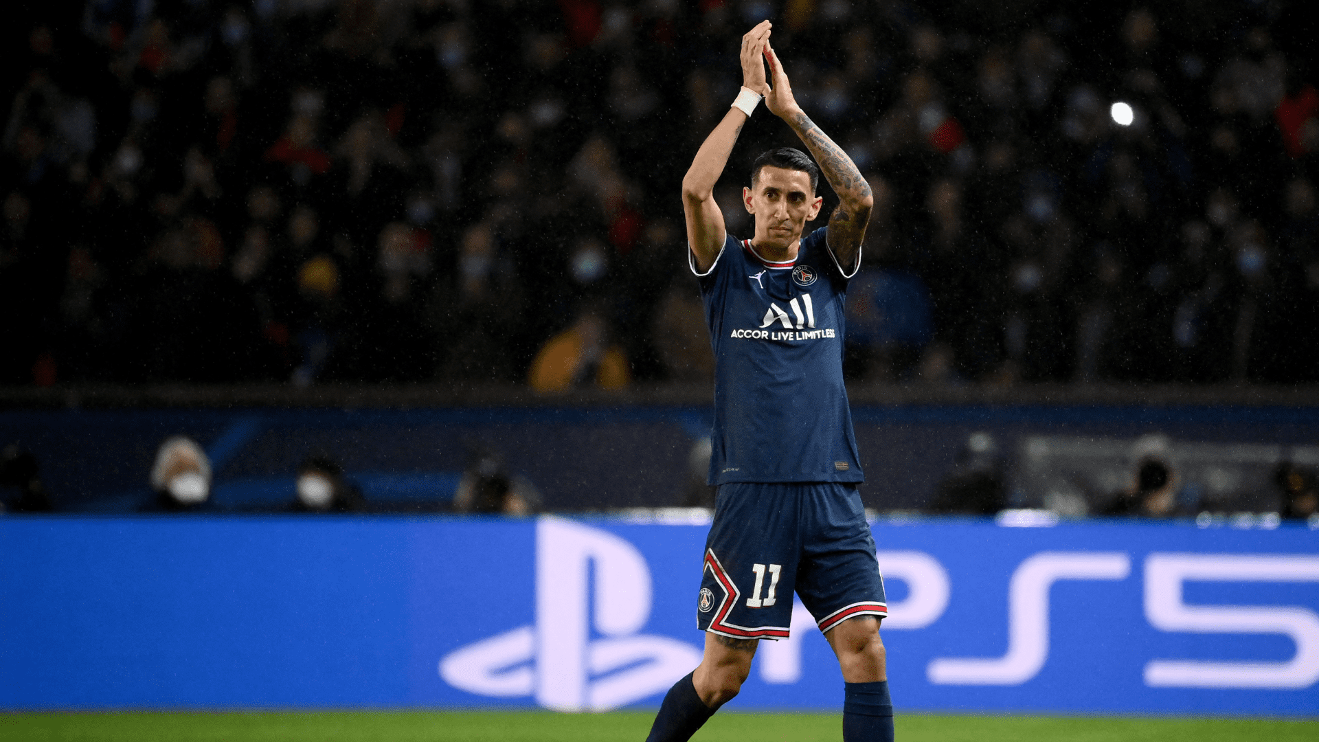 Di María se tornou ídolo do PSG ao vencer mais de 10 taças com o time de Paris
