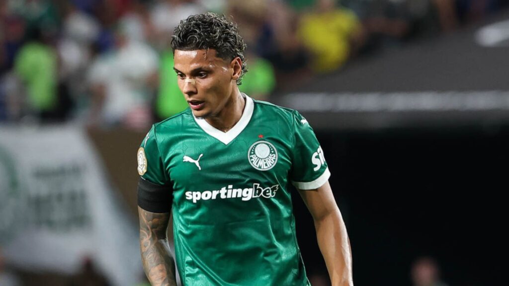 DE SAÍDA! Palmeiras encaminha possível venda de Richard Ríos por valor astronômico