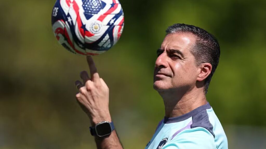Renato Paiva será o novo treinador do Fortaleza (Foto: Vítor Silva/BFR)
