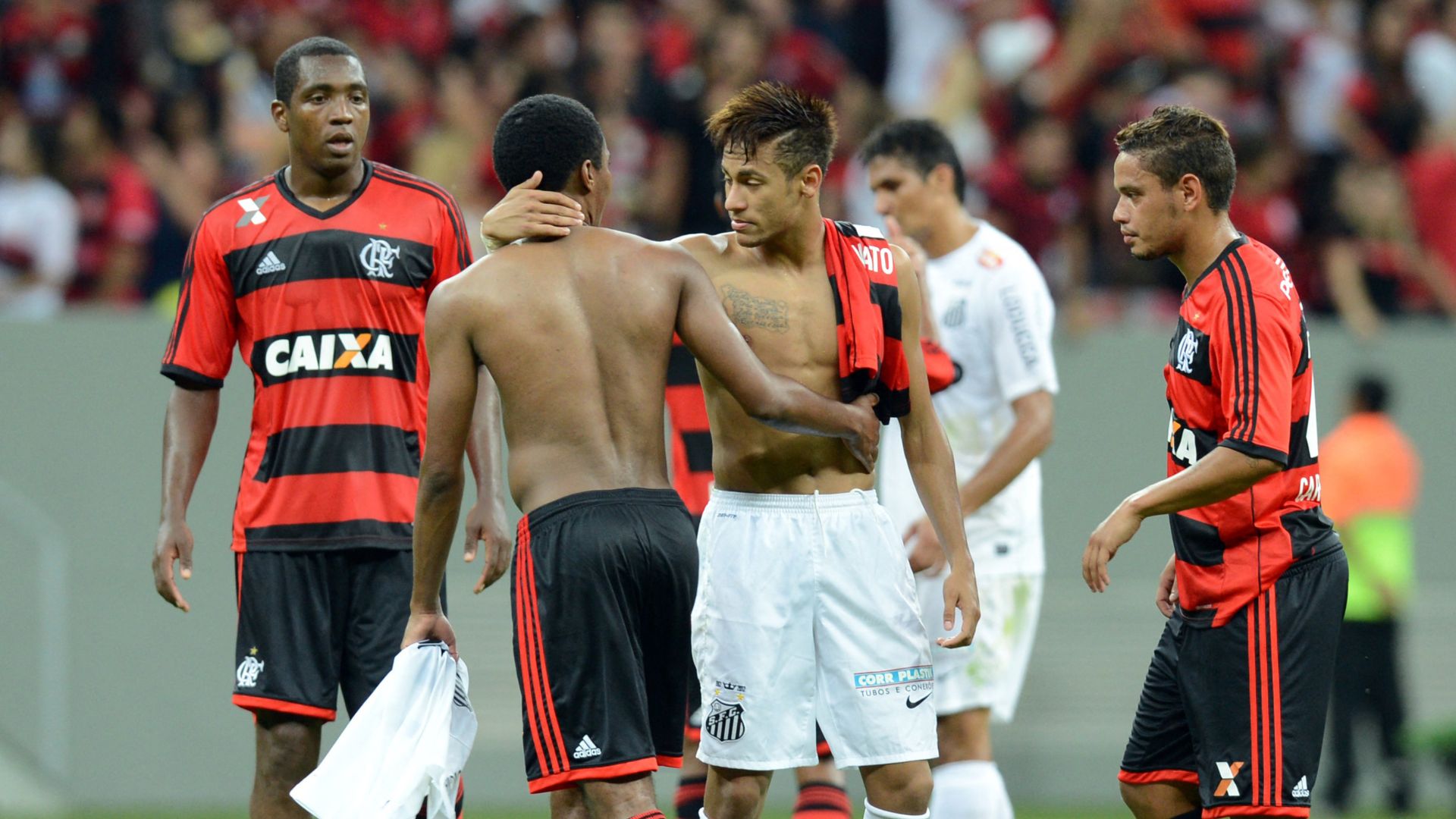 Neymar durante despedida do Santos em 2013