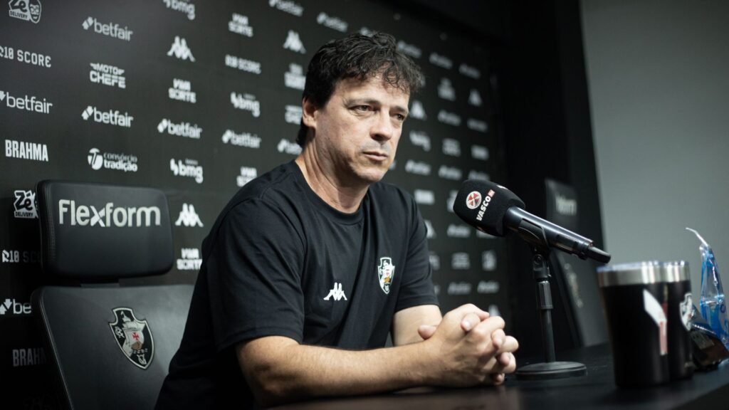 Fernando Diniz, técnico do Vasco