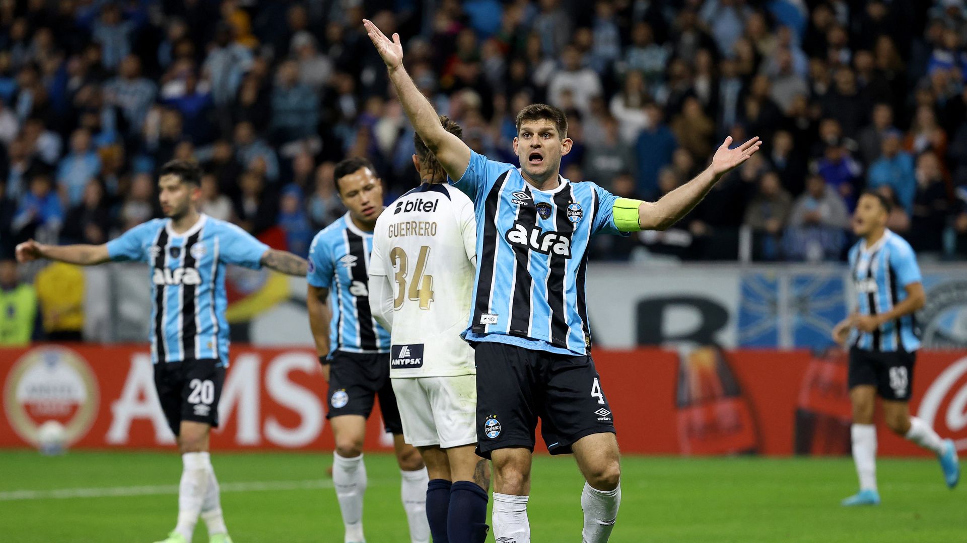 Grêmio foi eliminado em casa nos playoffs da Sul-Americana