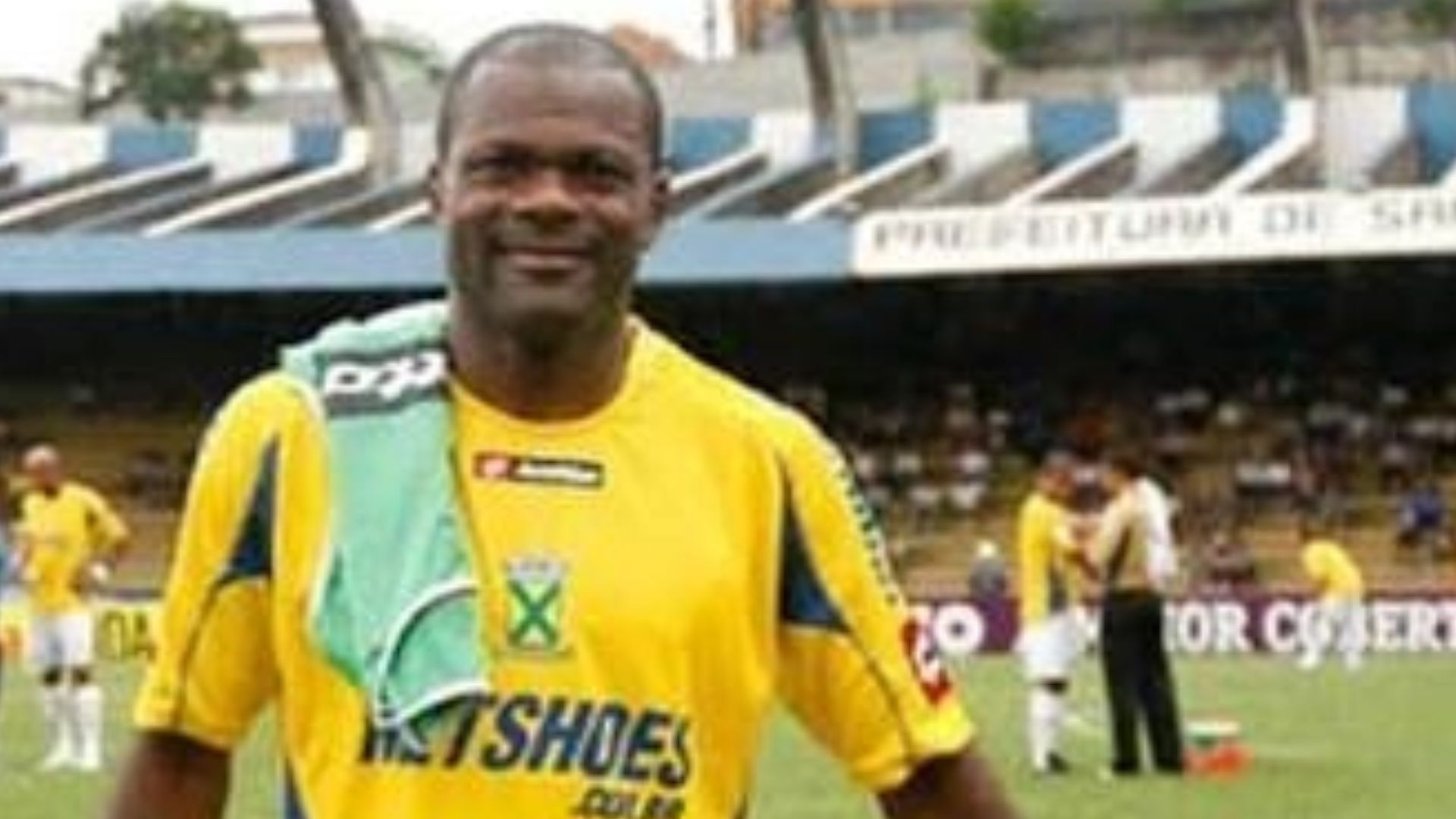 Fernando antes de partida do Santo André