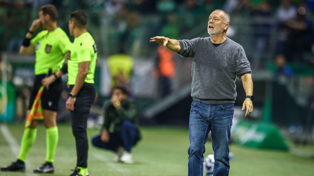 Mano Menezes, técnico do Grêmio