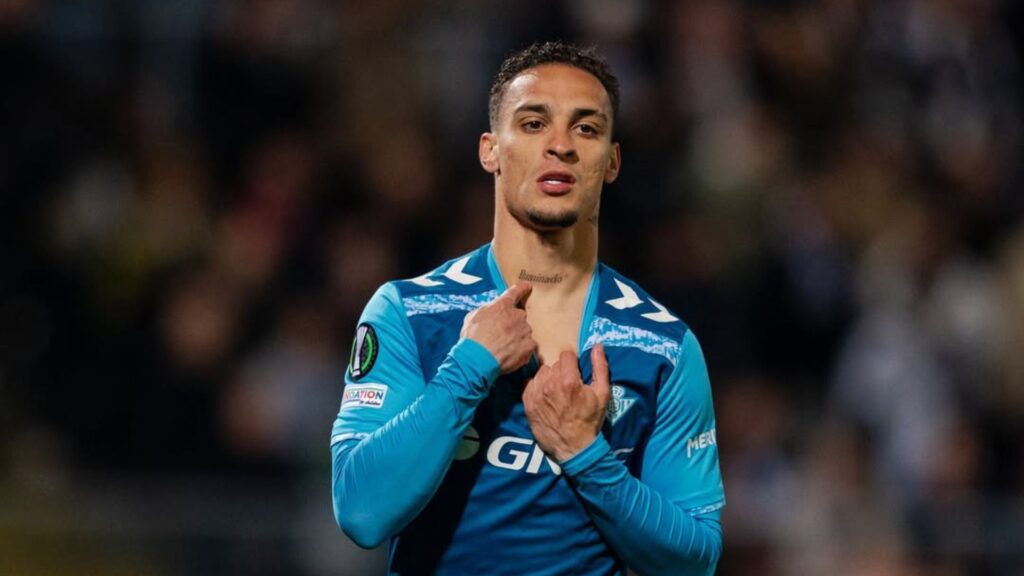 Antony é alvo do Al-Nassr.