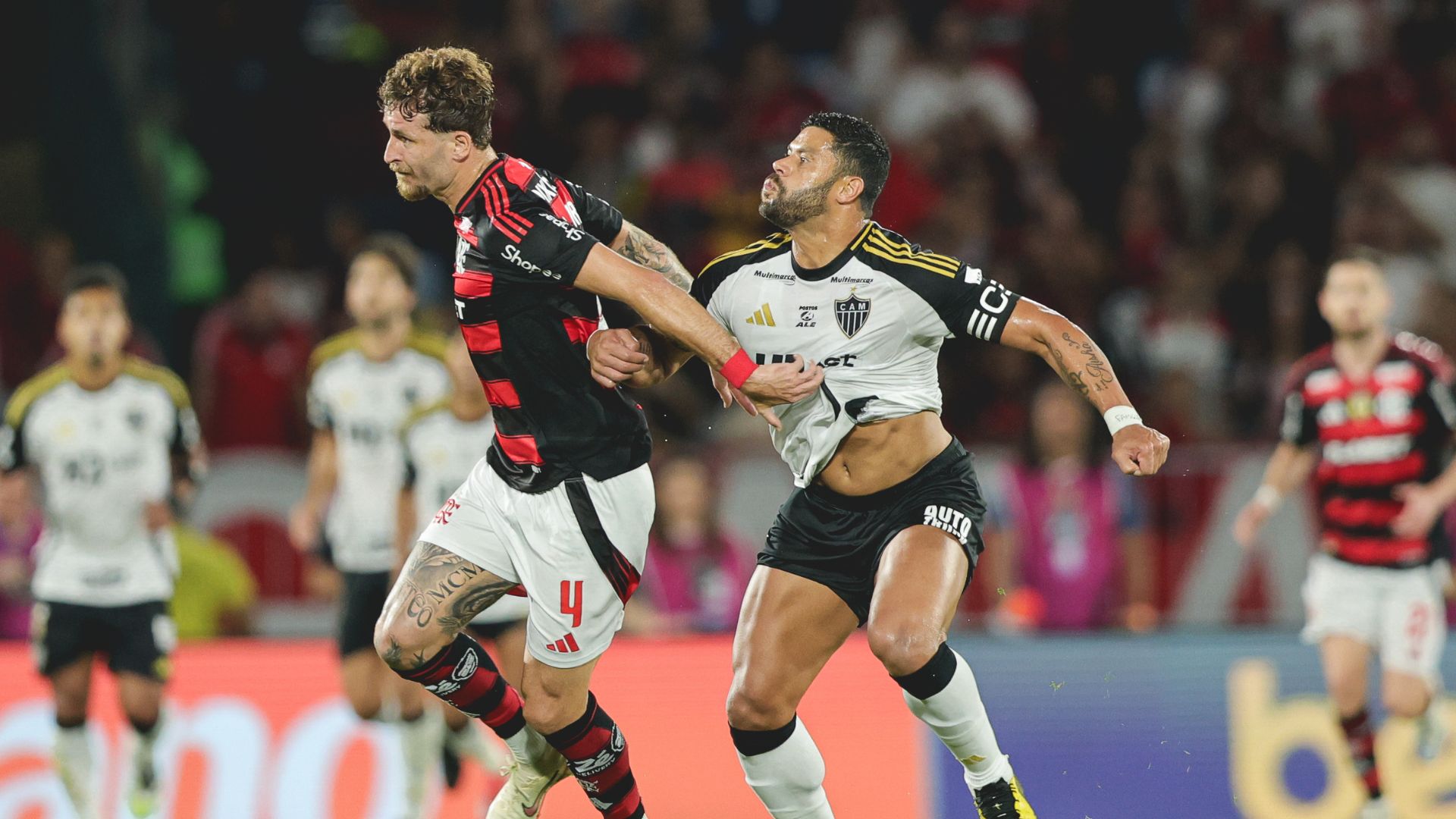 Flamengo voltou à liderança da Série A após bater o Atlético-MG
