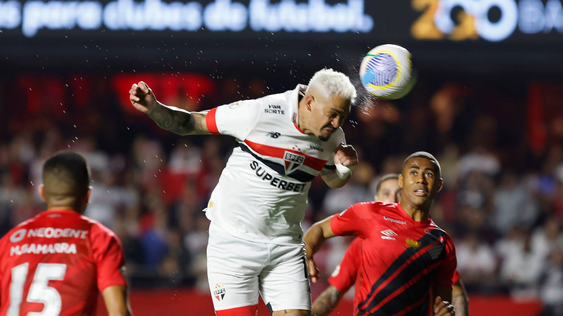 Luciano marcou no último encontro entre as equipes. Foto:: Rubens Chiri / São Paulo FC