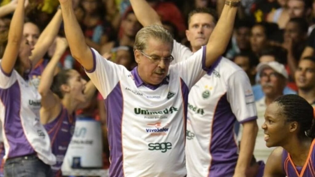 Antônio Carlos Vendramini atuava como dirigente do Campinas (Foto: Reprodução)