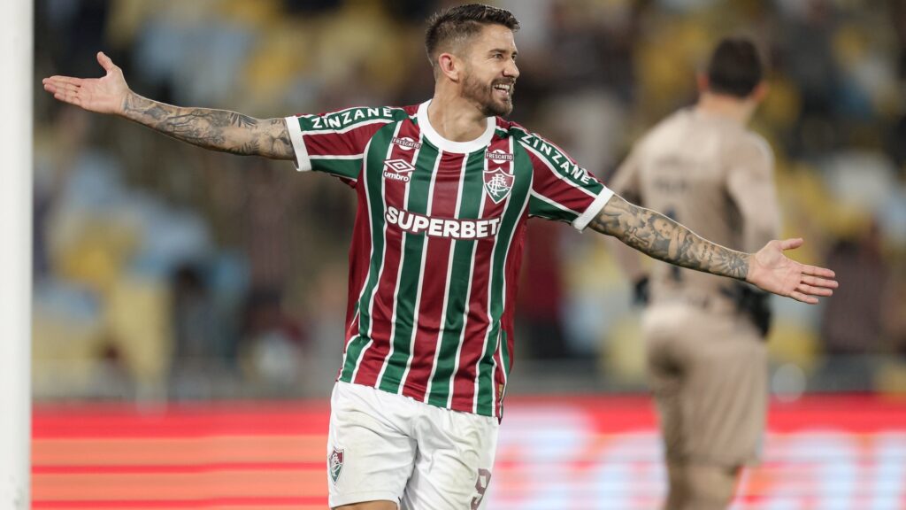 Everaldo foi o nome do jogo. Foto: FOTO: MARCELO GONÇALVES / FLUMINENSE F.C.