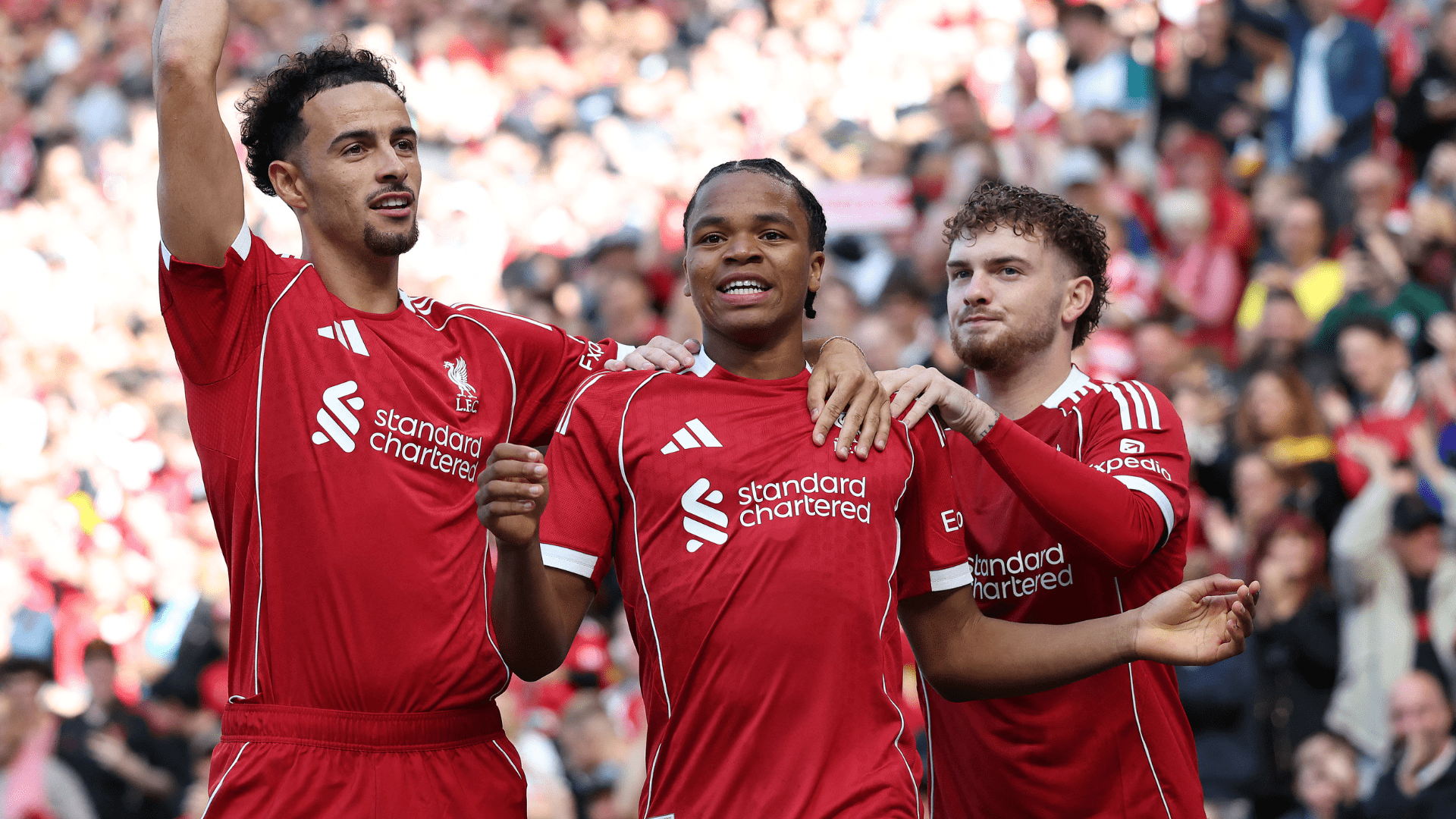 Rio Ngumoha é tratado como uma joia para o futuro do Liverpool