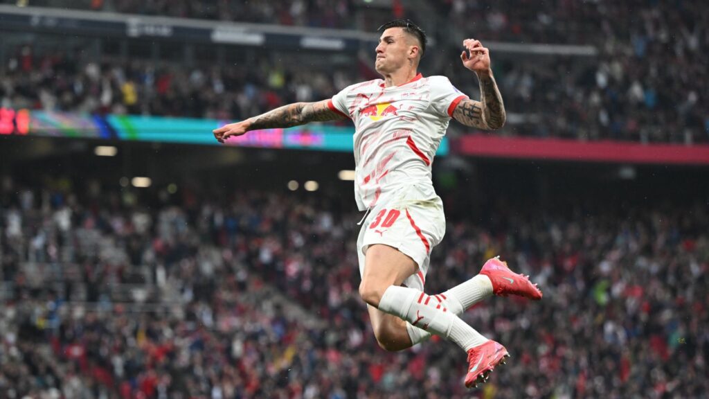 Sesko, ex-RB Leipzig, acertou com o Manchester United
