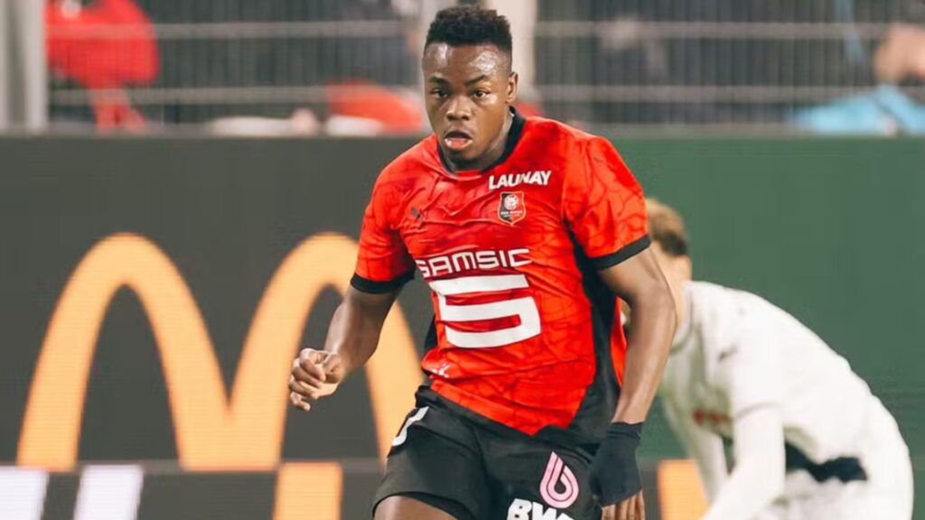 Andrés Gómez, do Rennes, tem acerto encaminhado com o Vasco (Foto: Reprodução)