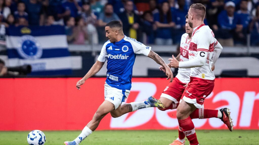 CRB e Cruzeiro empataram em 0x0 no jogo de ida. Foto: Gustavo Aleixo/Cruzeiro
