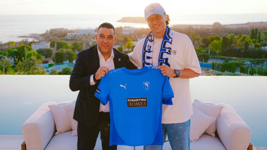David Luiz é o mais novo reforço do Pafos (Foto: Divulgação)