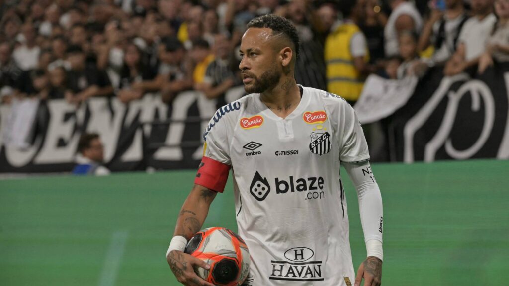 Neymar não poupou criticas a postura do time após goleada. Foto: NELSON ALMEIDA / AFP