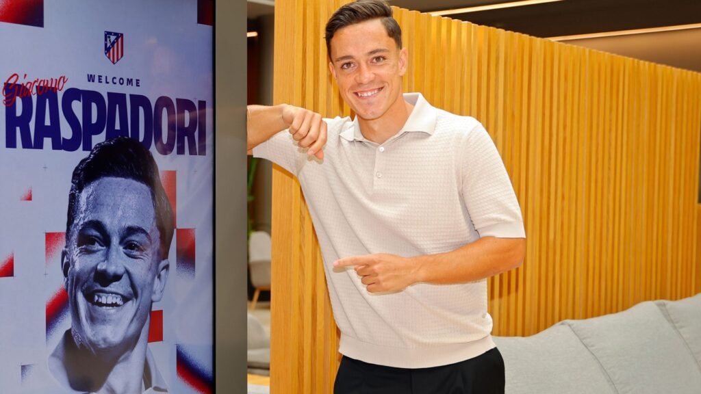 Giacomo Raspadori, novo atacante do Atlético de Madrid (Foto: Reprodução)