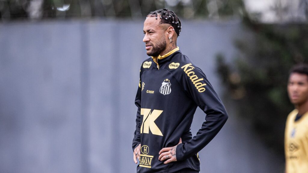 Neymar vai cumprir suspensão pelo terceiro amarelo (Foto: Raul Baretta/SFC)