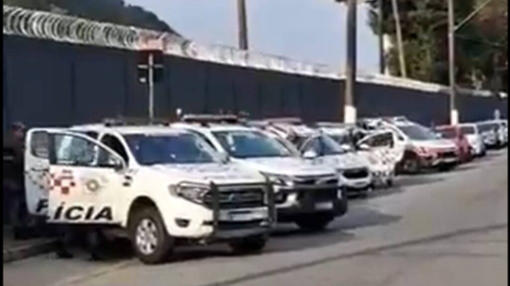 CT do Santos teve o policiamento reforçado após a invasão. Foto: Reprodução/X