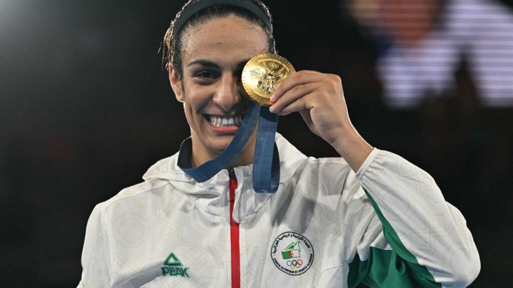 Boxeadora argelina Imane Khelif (Foto: Mohd Rasfan/AFP)