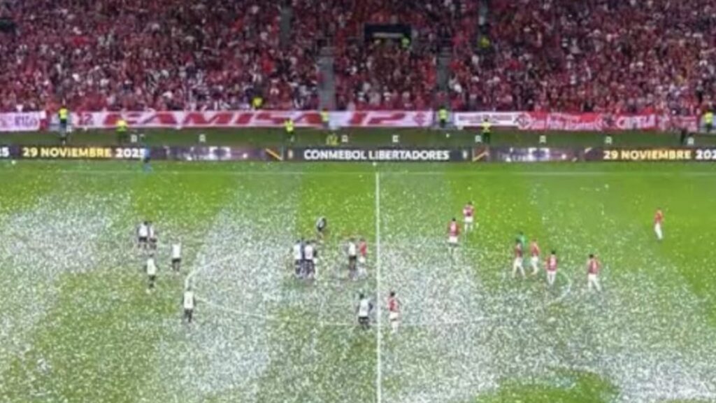 Gramado do Beira-Rio antes de Inter x Flamengo.