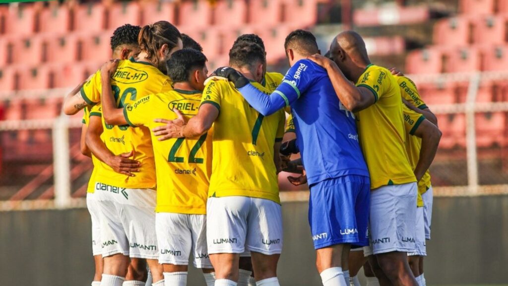 Ypiranga está na briga pelo G8 da Série C e corre risco de rebaixamento (Foto: Matheus Weschenfelder/YFC)