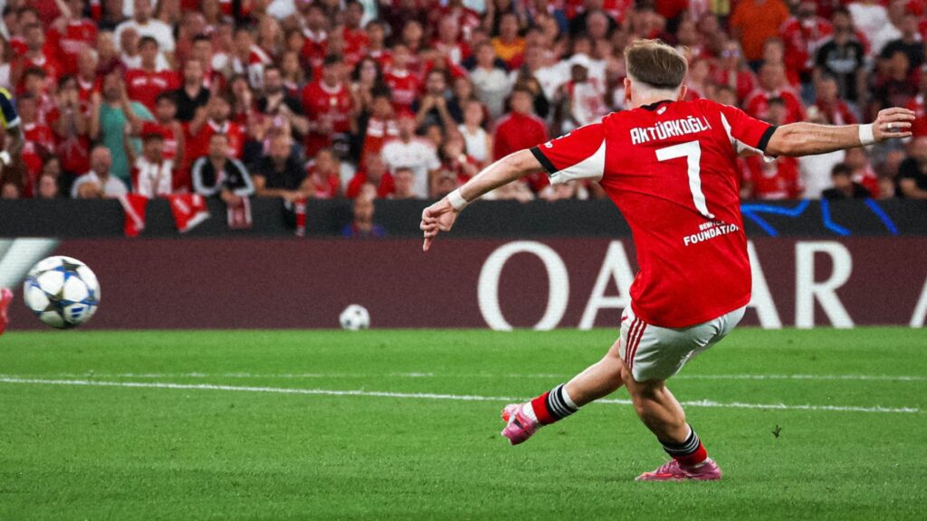 Benfica venceu o Fenerbahçe nos playoffs da Champions League (Foto: Reprodução)