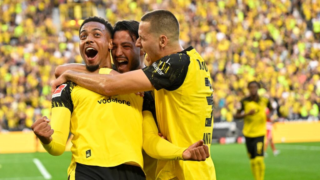 O Borussia venceu a primeira partida na Bundesliga. Foto: INA FASSBENDER / AFP