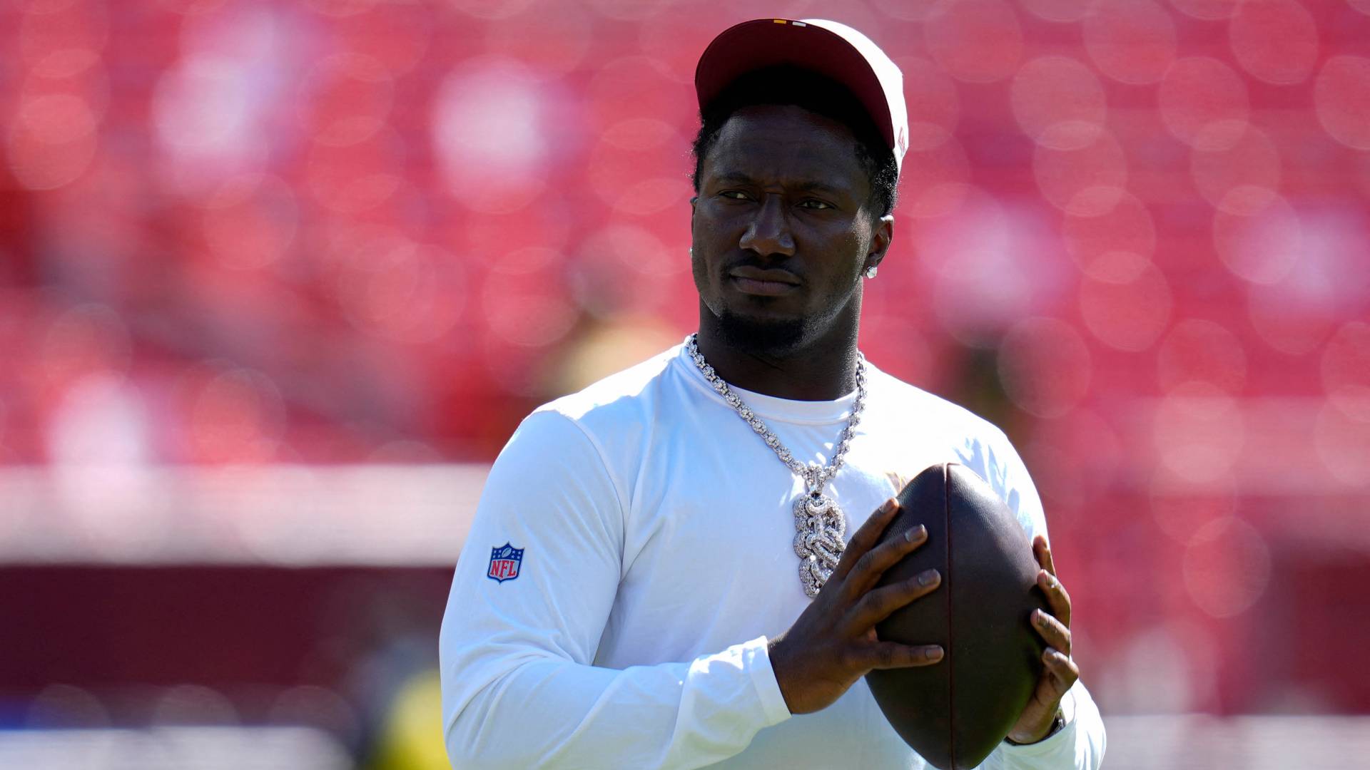 Deebo Samuel é a grande esperança dos Commanders na temporada. Foto: Jess Rapfogel / GETTY IMAGES NORTH AMERICA / Getty Images via AFP